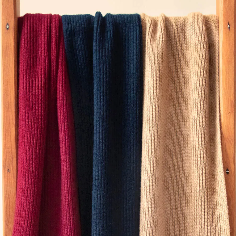 100% Cashmere Ribbed Scarf