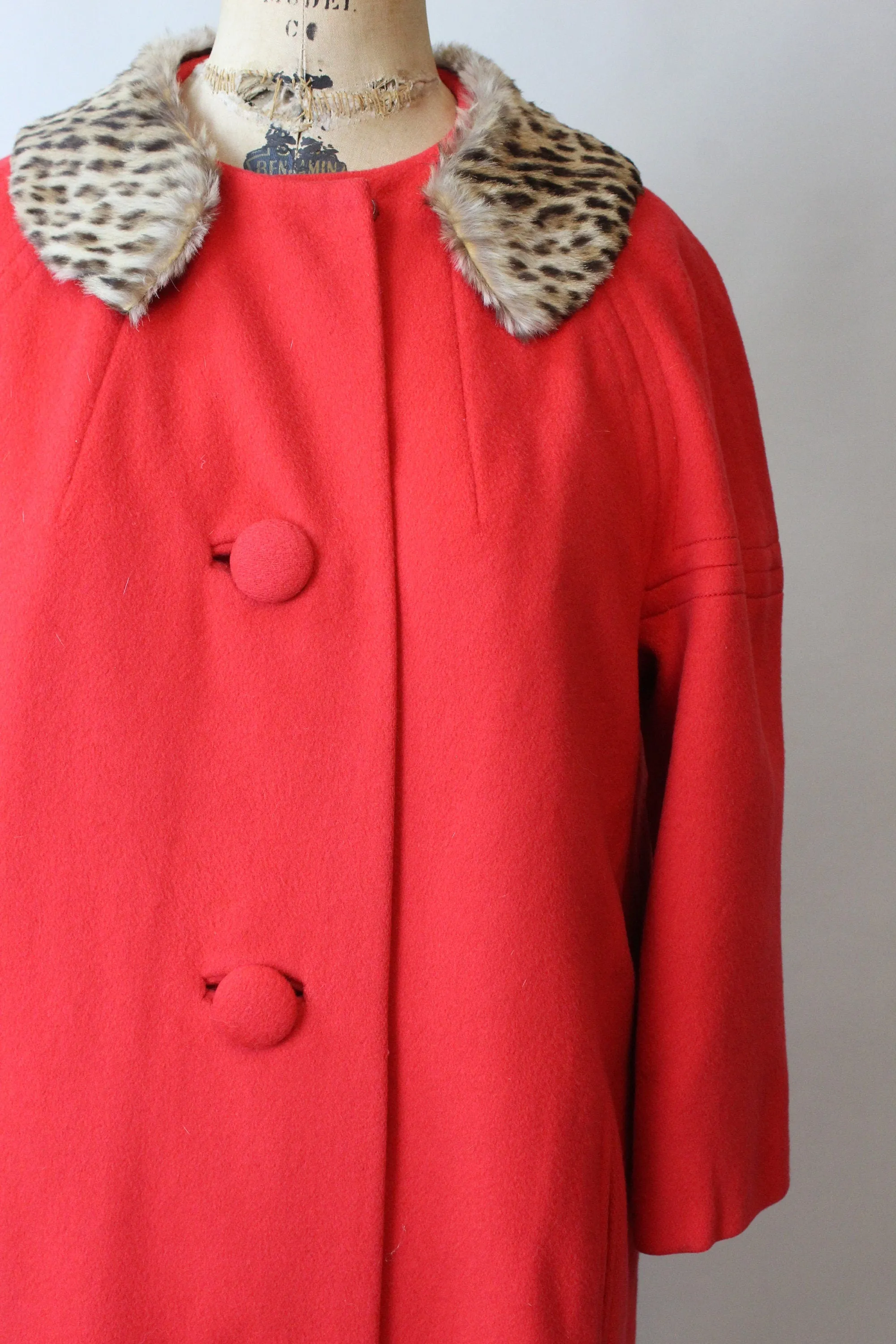 1960s LILLI ANN red fur collar mohair coat small | new fall