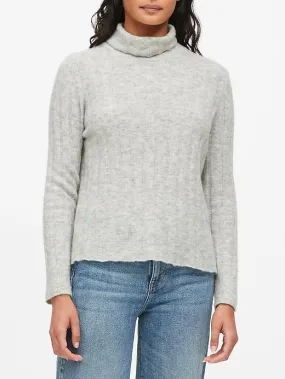 Aire Turtleneck Sweater in Heather Gray