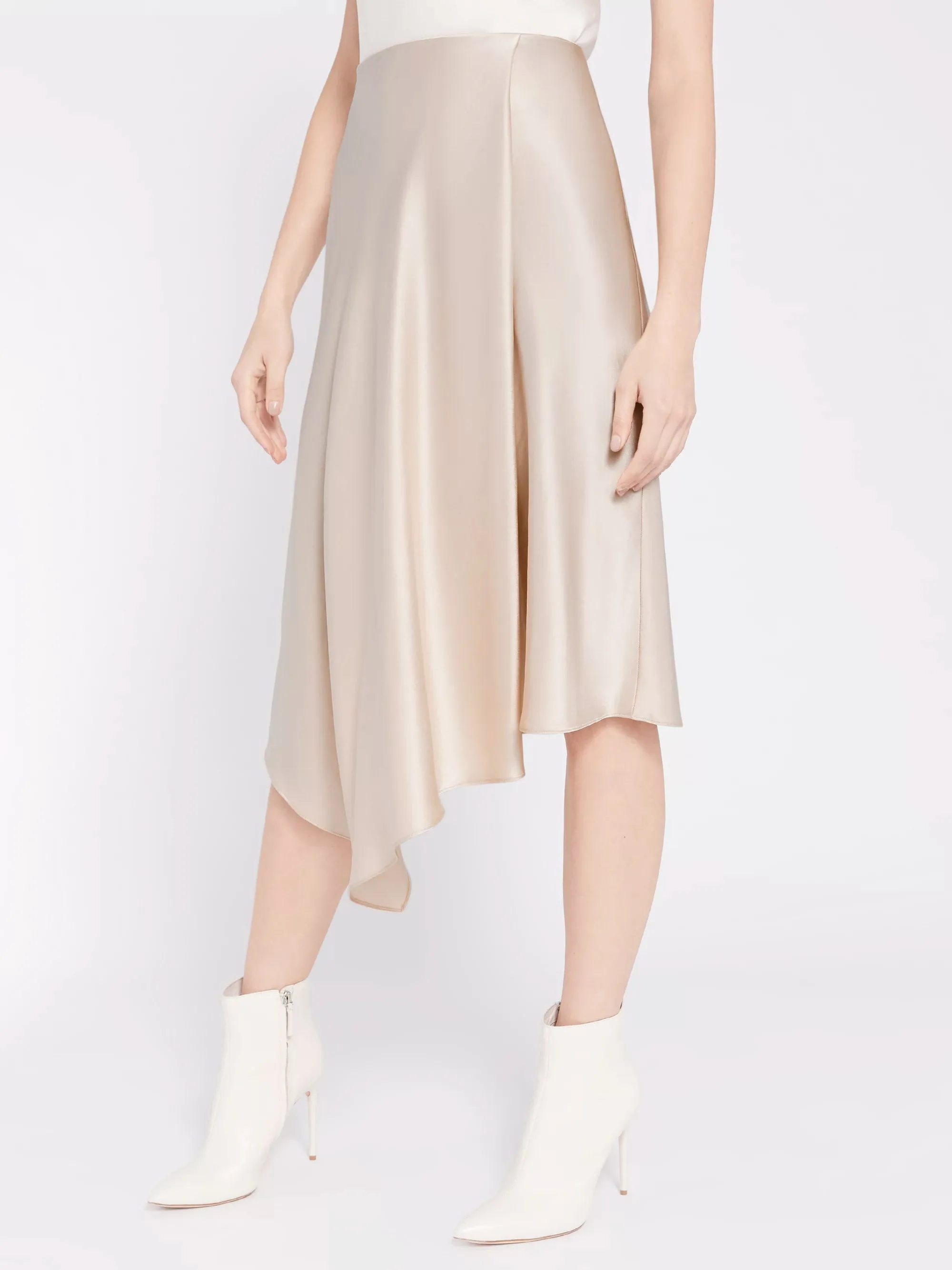 Alice   Olivia - Jayla Drape Slit Skirt in Taupe