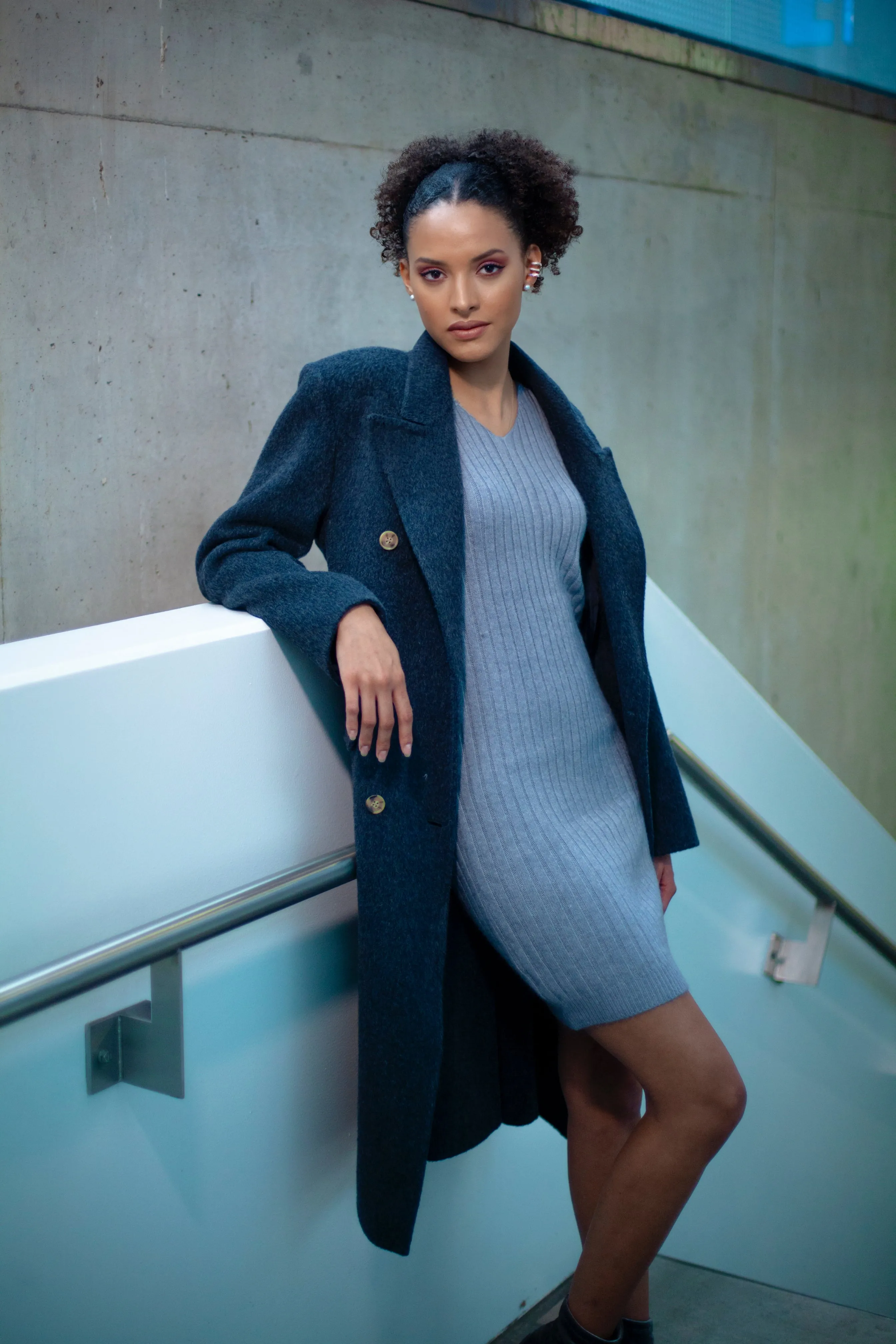 ANTHRACITE GREY WOOL COAT