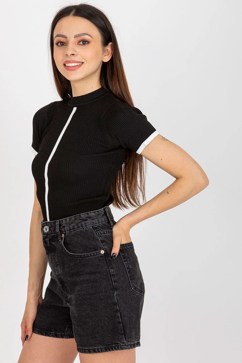 Badu Ribbed Contrast Detail Mock Neck Short Sleeve Top