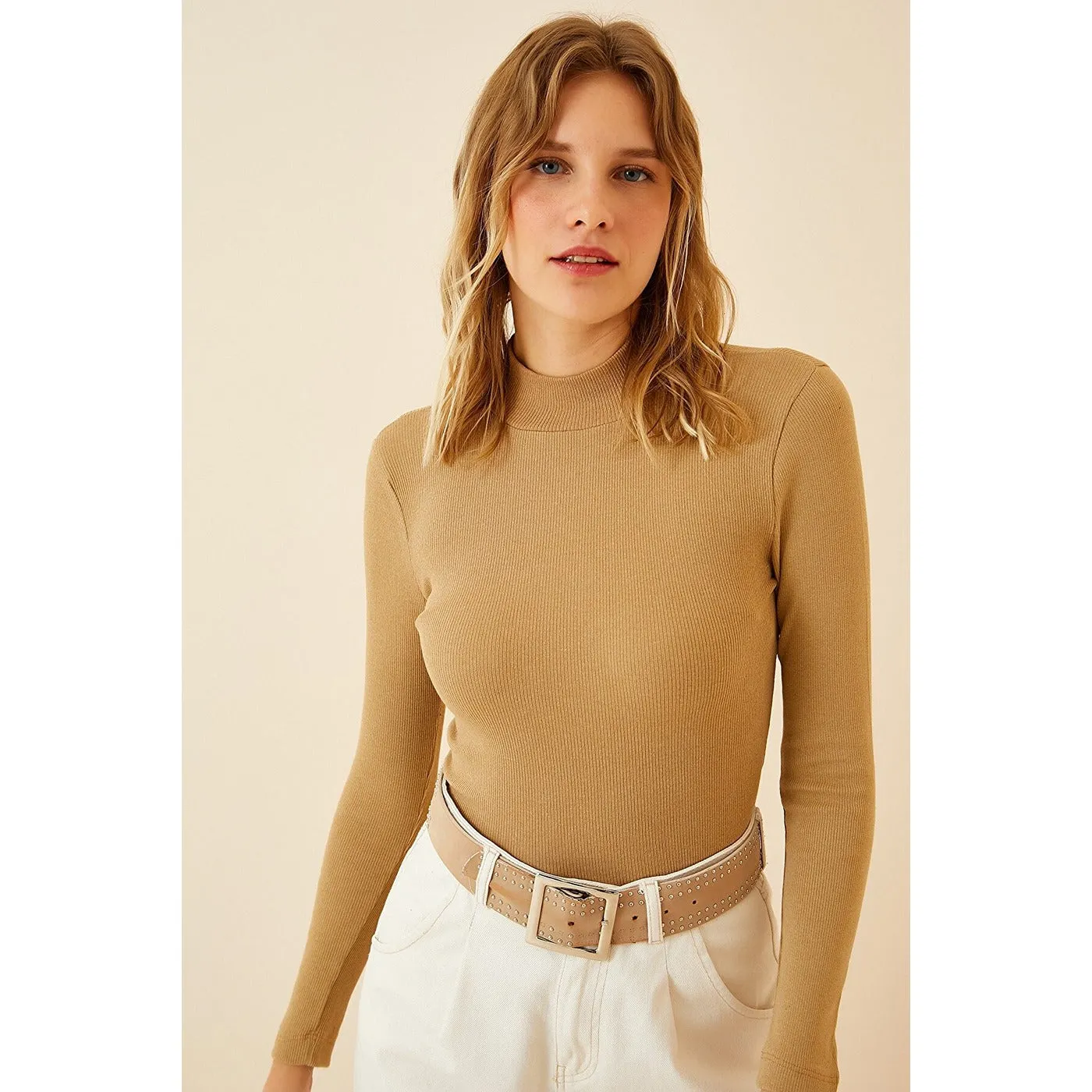 Beige Turtleneck Ribbed Knitted Blouse