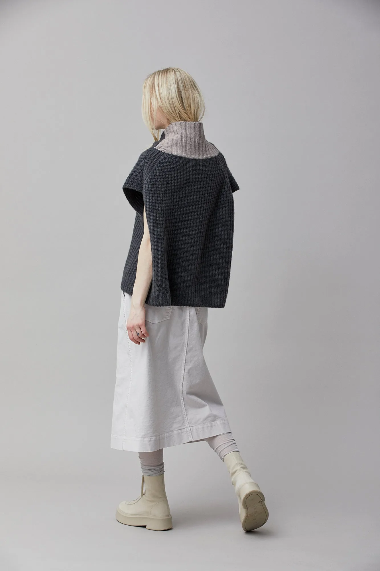 Cashmere Turtleneck Vest