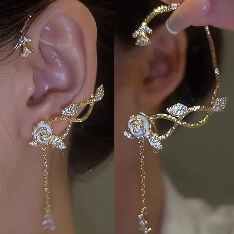 Elegant Vintage Vibes Ear Clip