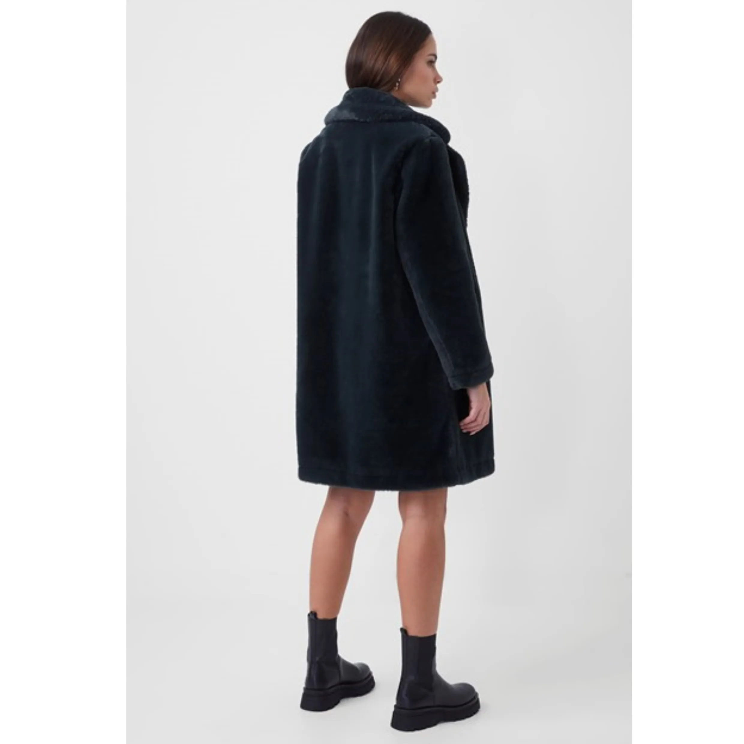 French Connection BUONA FAUX FUR LONG COAT DARK SPRINGS 70RAH