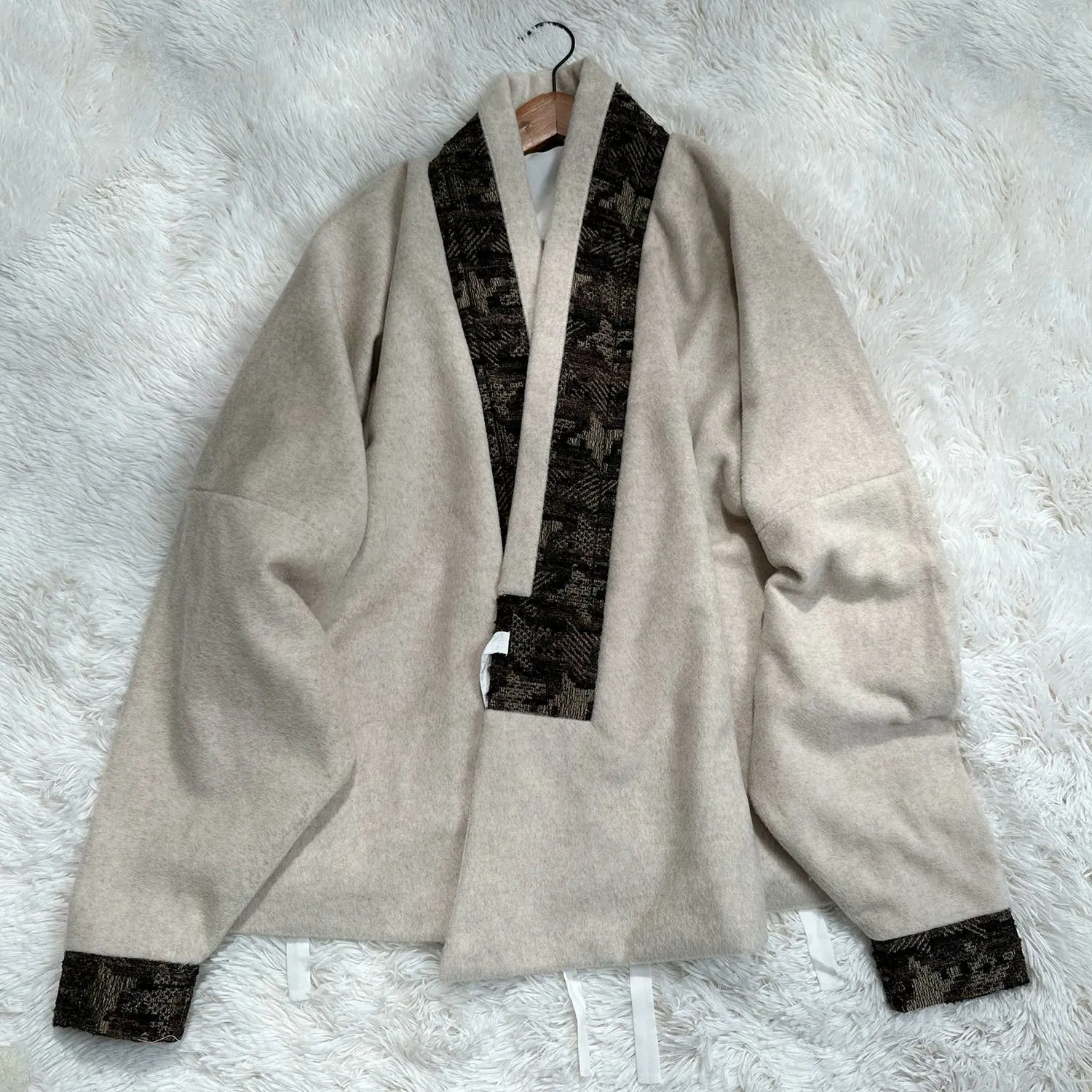 Ge Qian 搁浅 Stranded Ming Dynasty Jiaoling Ao Woolen Coat