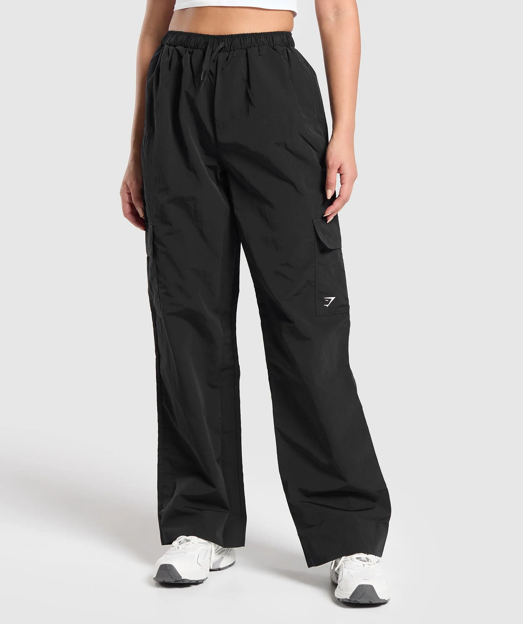 Gymshark Cargo Woven Pants - Black