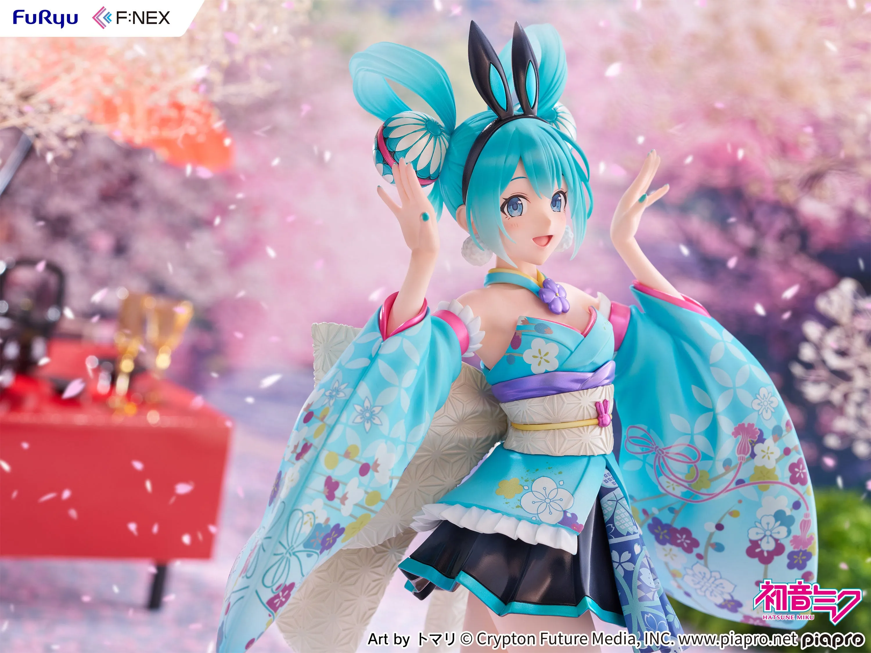 Hatsune Miku Wa-Bunny 1/7 Scale Figure