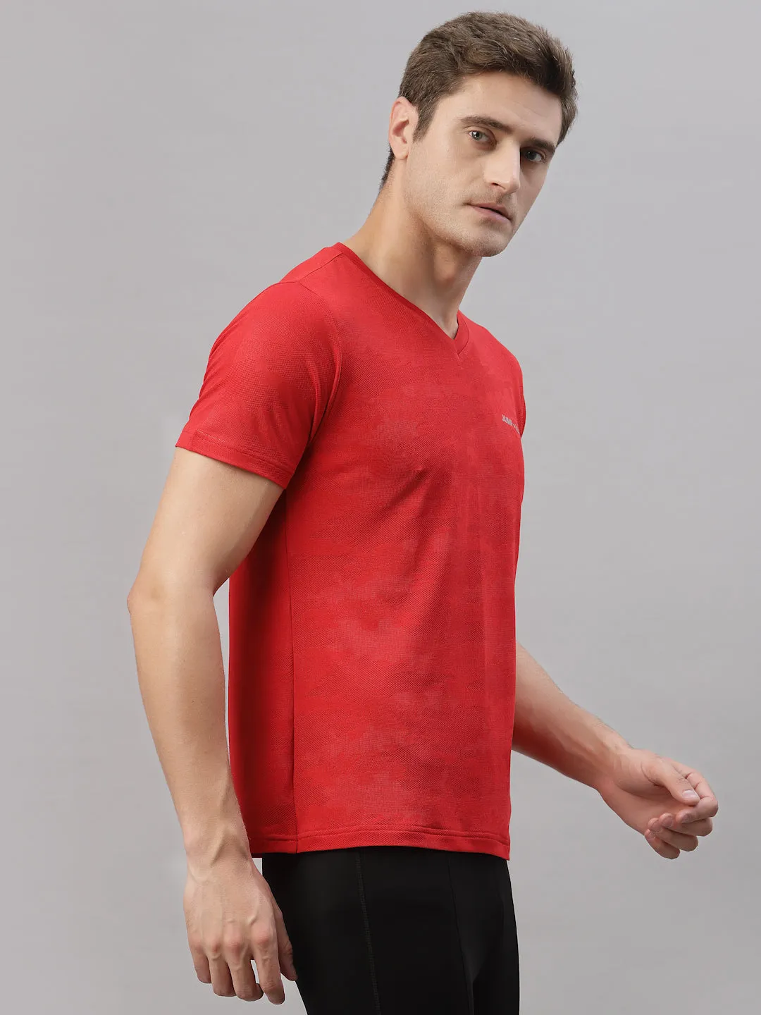 JUMP USA Men Red Round Neck Short Sleeves T-Shirt