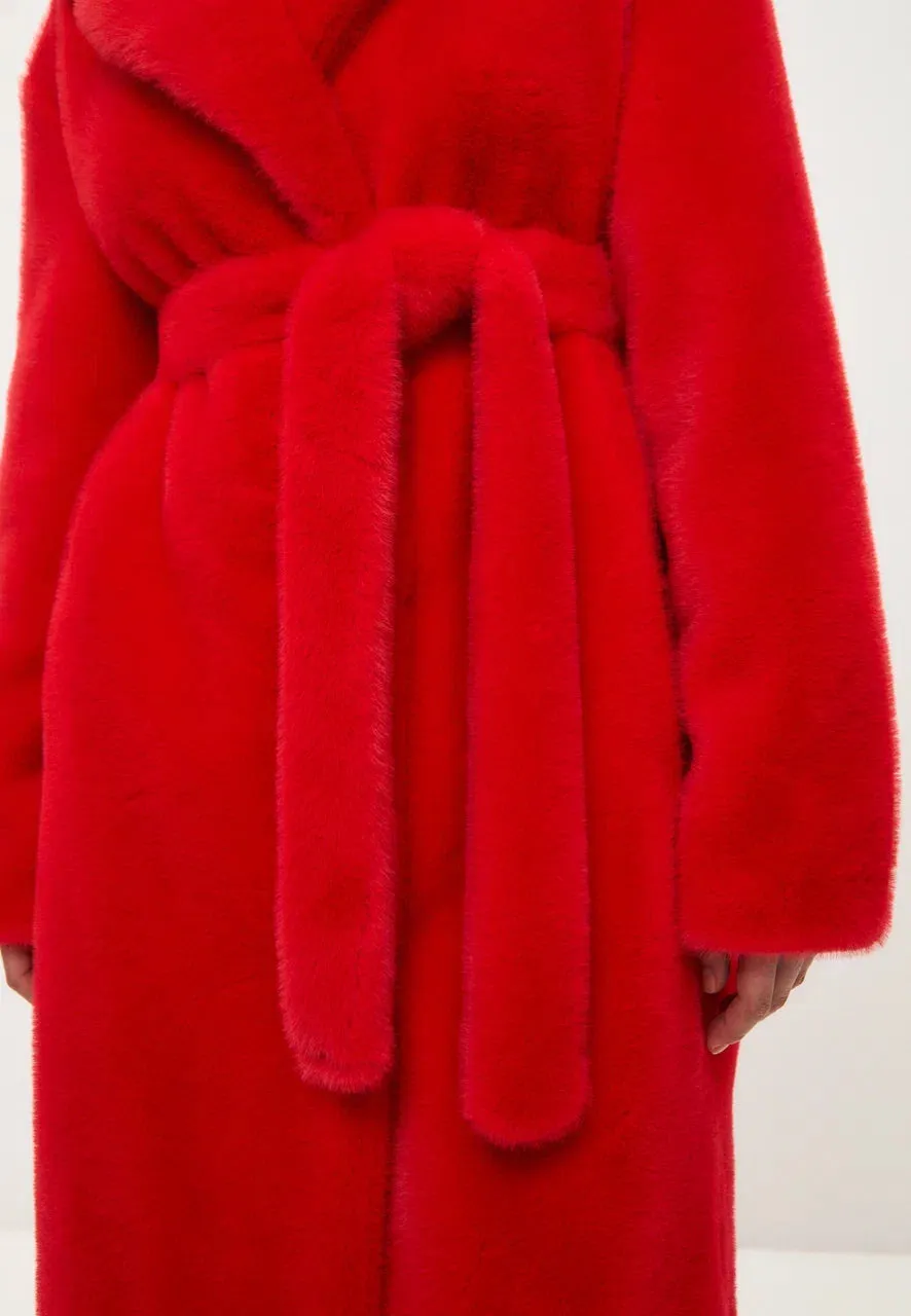 Luxurious Faux Fur Coat Freya - Red