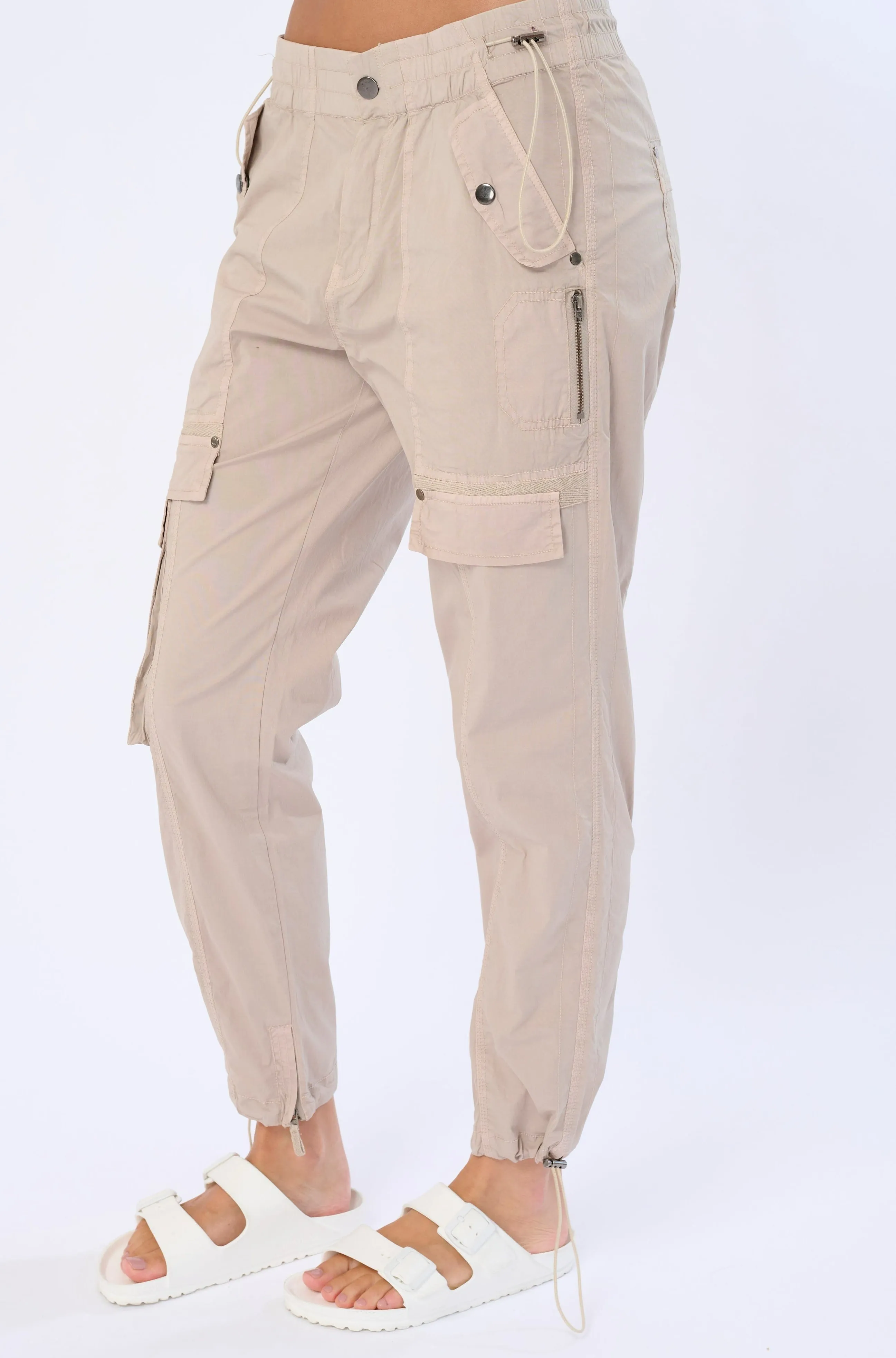 Nova Stretch Poplin Cargo Jogger