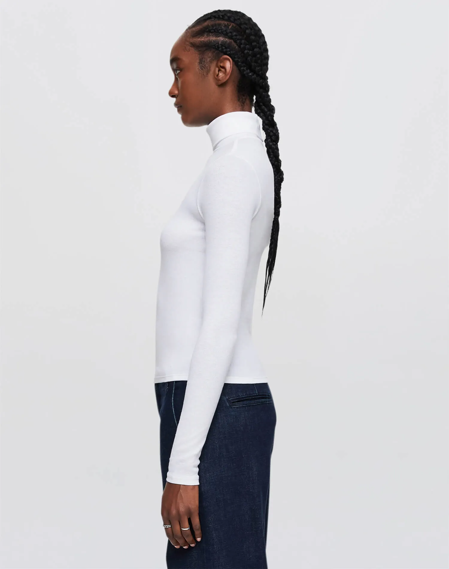 Ribbed Turtleneck - White