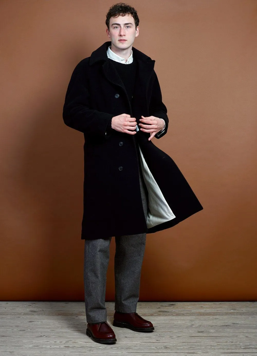 SIGURD | Long Lined Wool Coat | Black