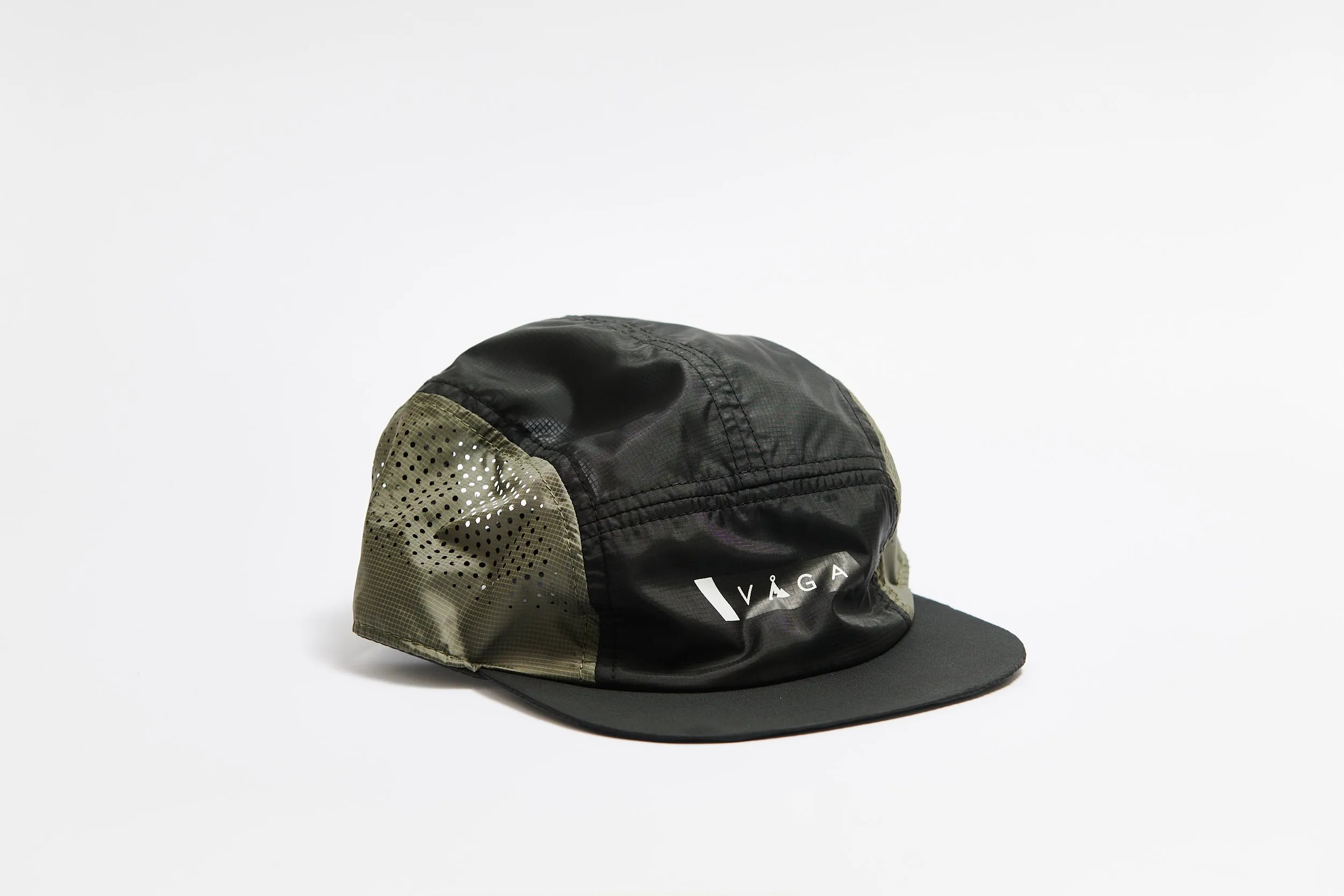 Vaga Wind Resistant Feather Racing Cap